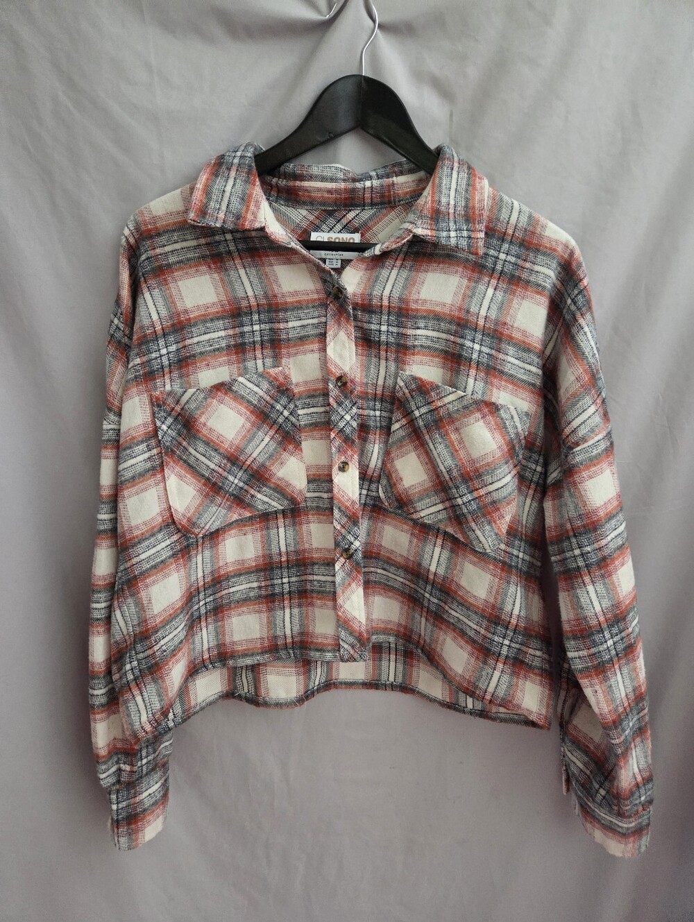 Sonoma Cream, Salmon & Gray Plaid Button-Front Cropped Shirt